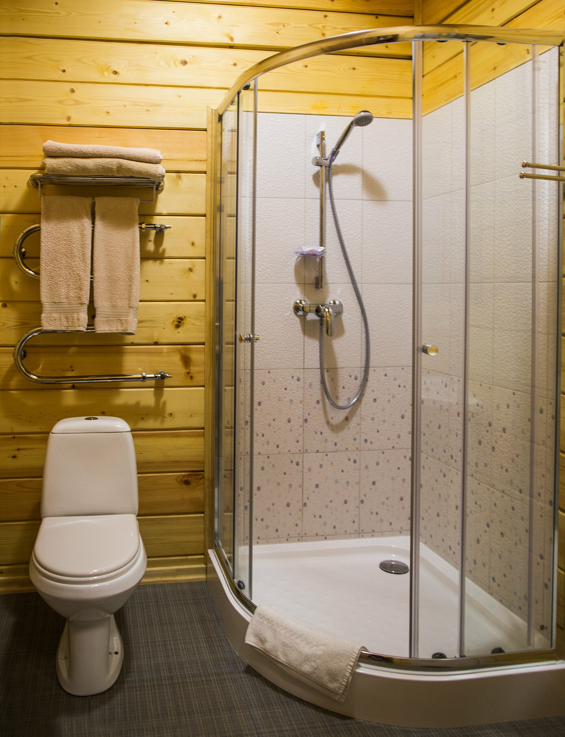 Двухместный номер с 2 отдельными кроватями и балконом