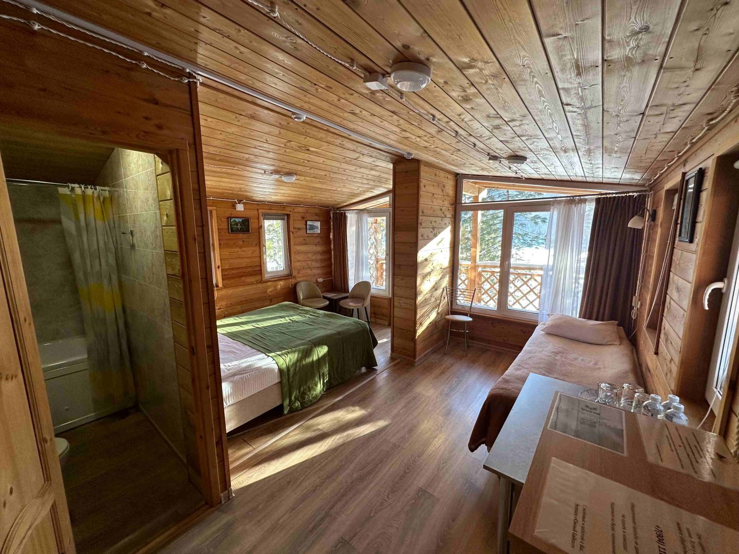 Курочка Ряба трёхместная