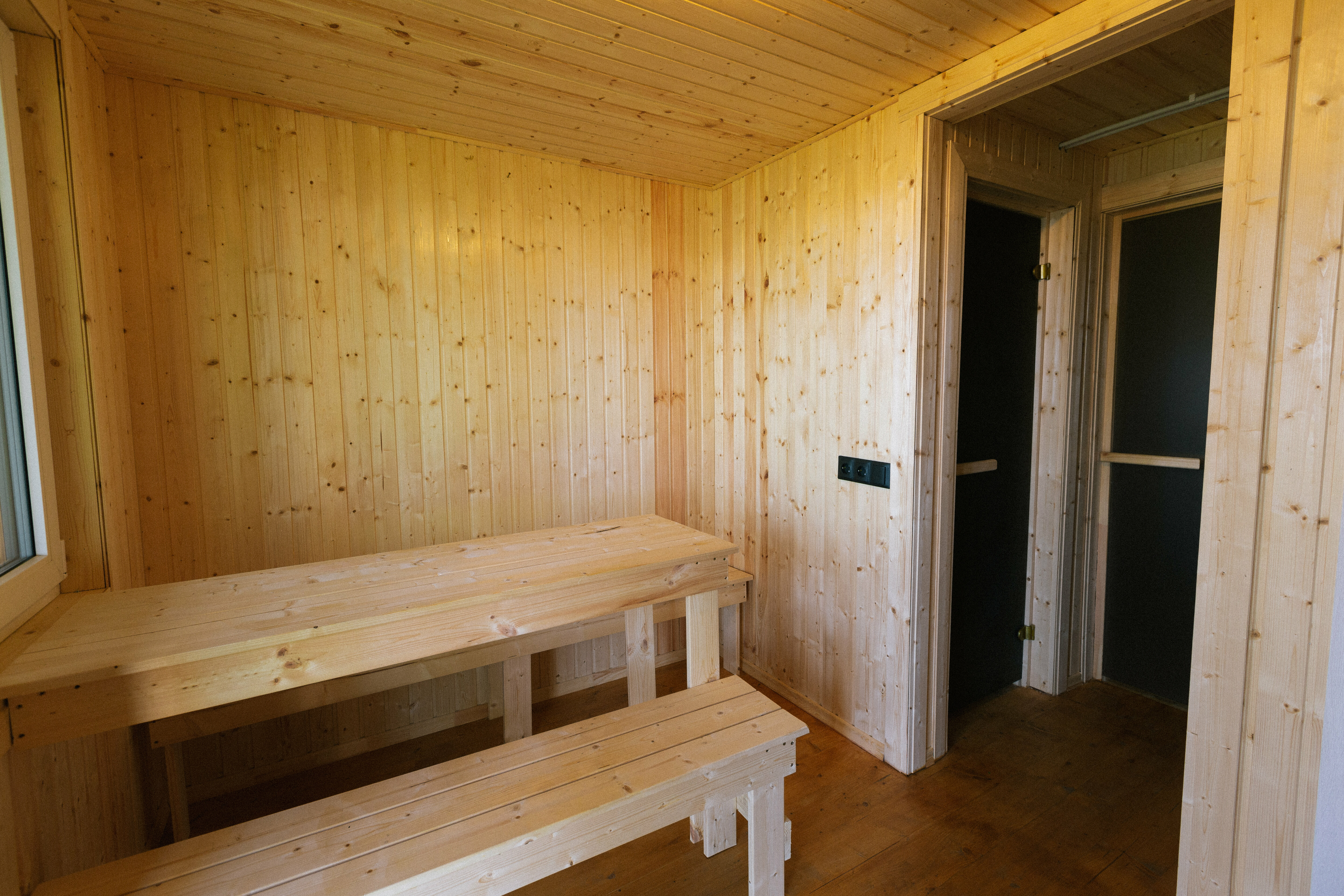 Коттедж с балконом