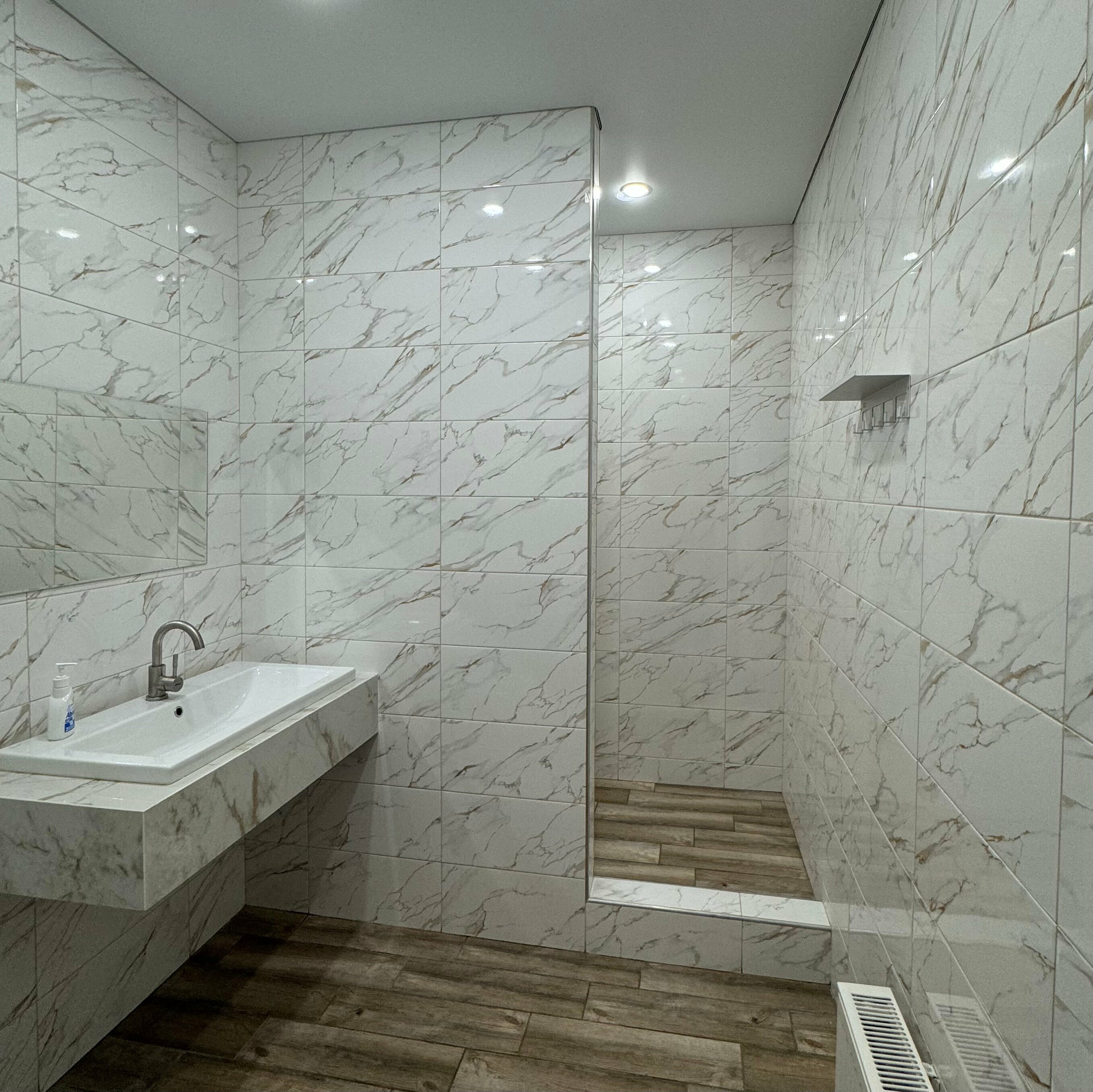 Одноместный номер с общим душем и туалетом