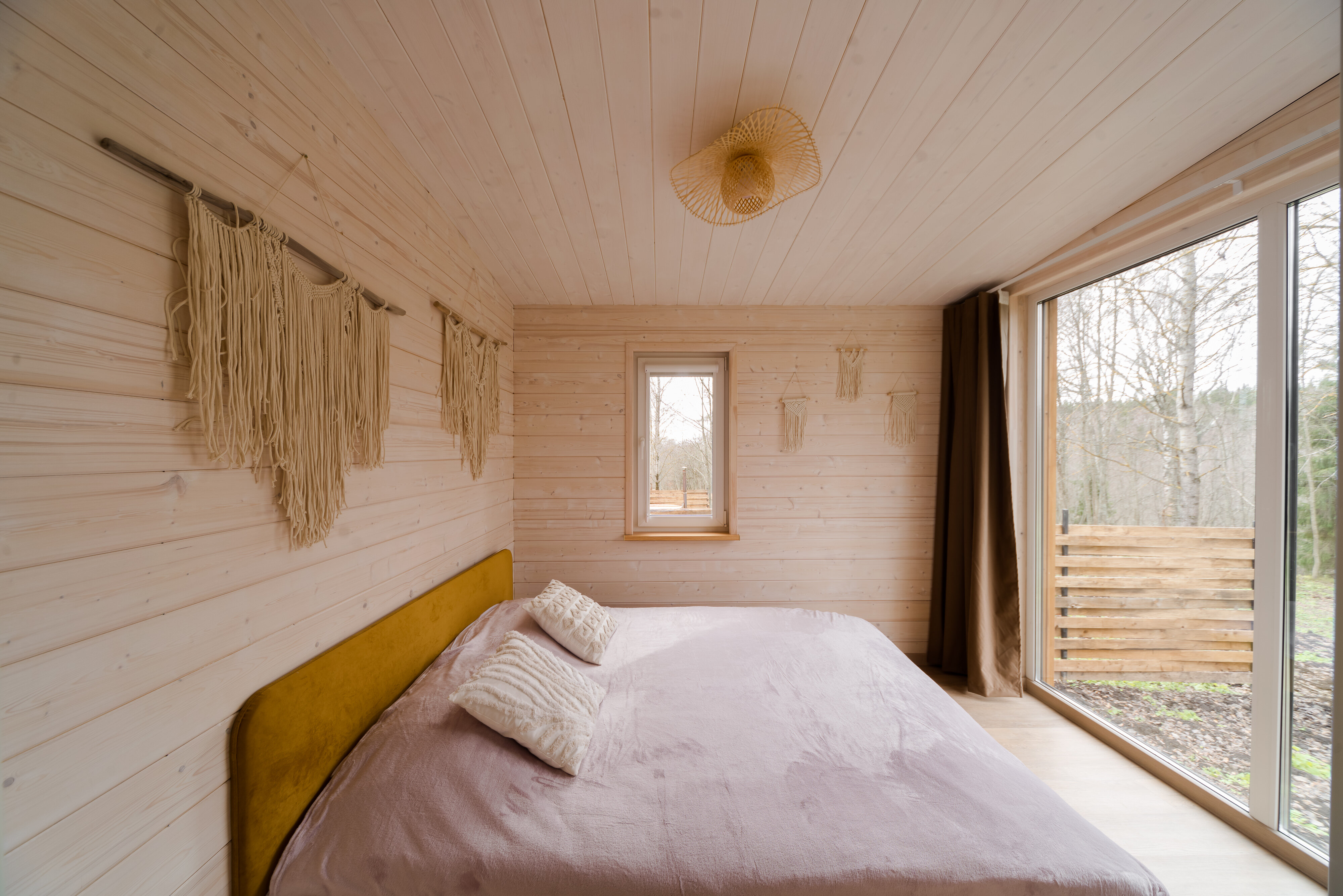 Дом с видом на лес в стиле БОХО