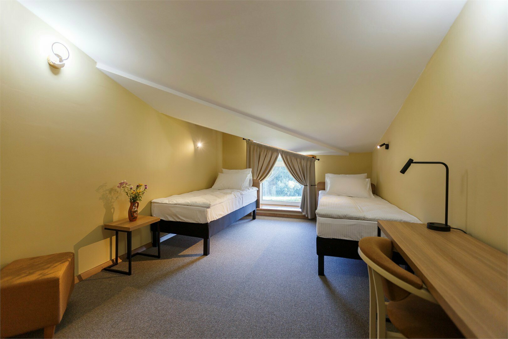 Стандарт - мансарда № 311