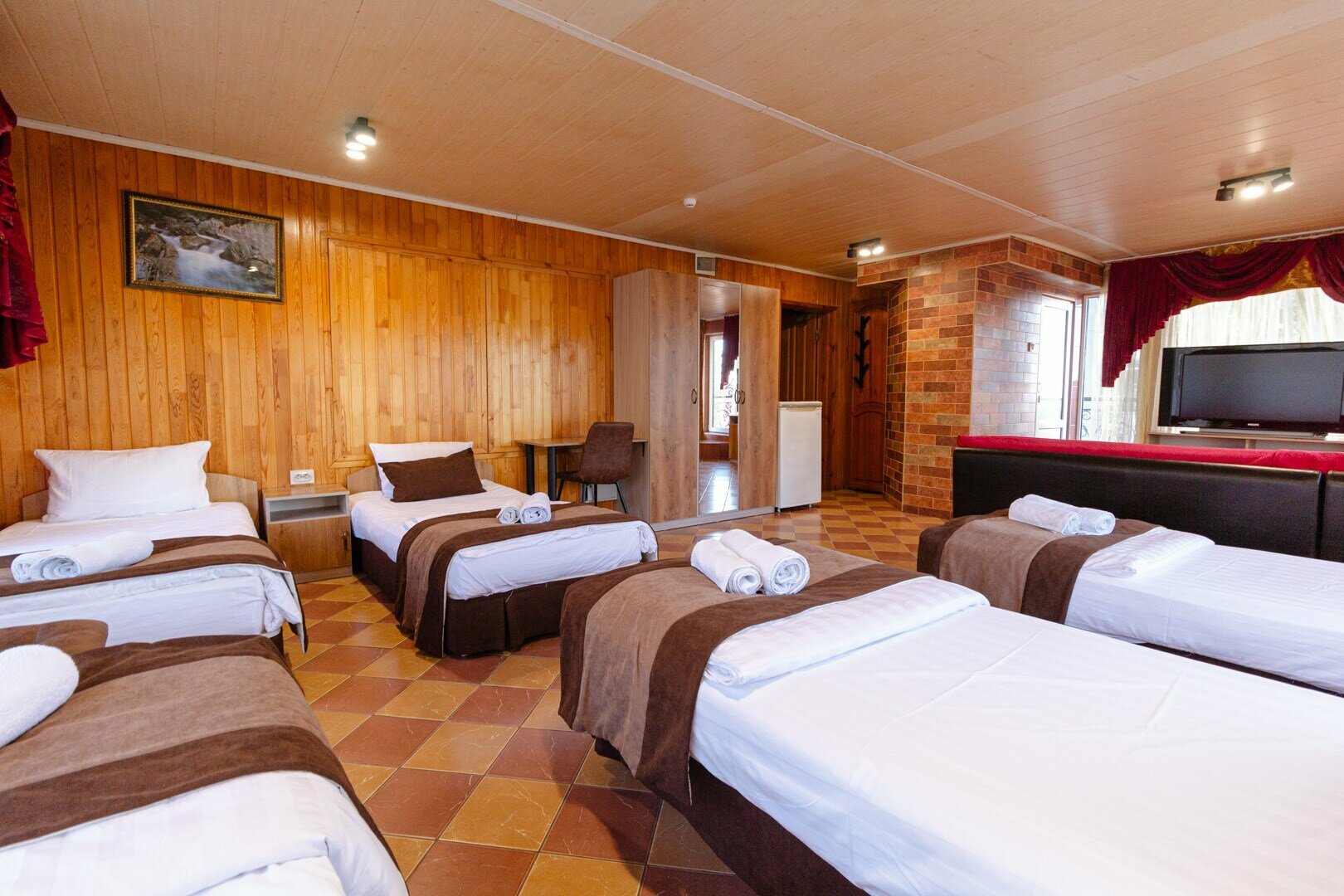 5-и местный стандарт с балконом