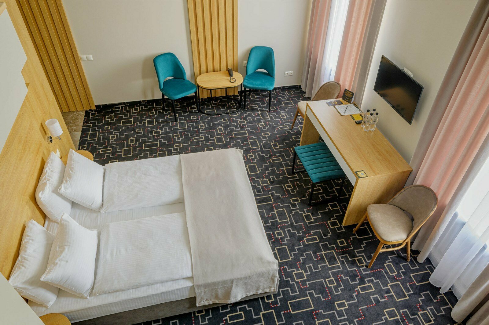 Сьют 4-х местный