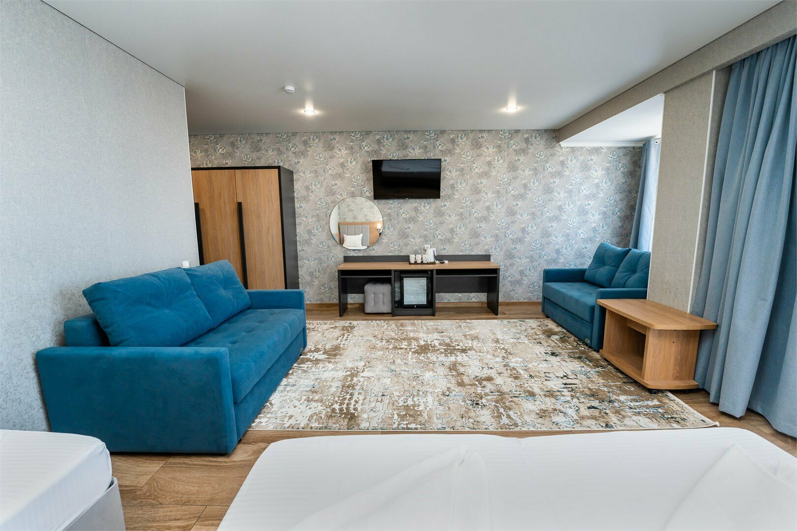 Стандарт пятиместный с балконом