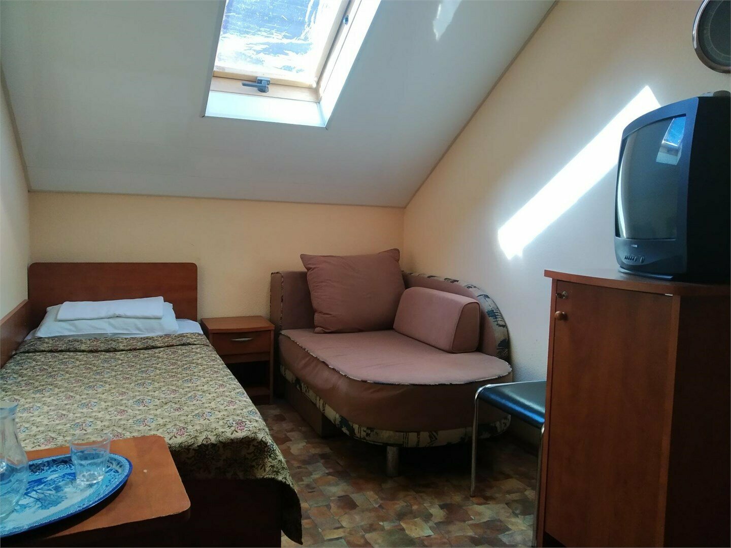 Эконом блок