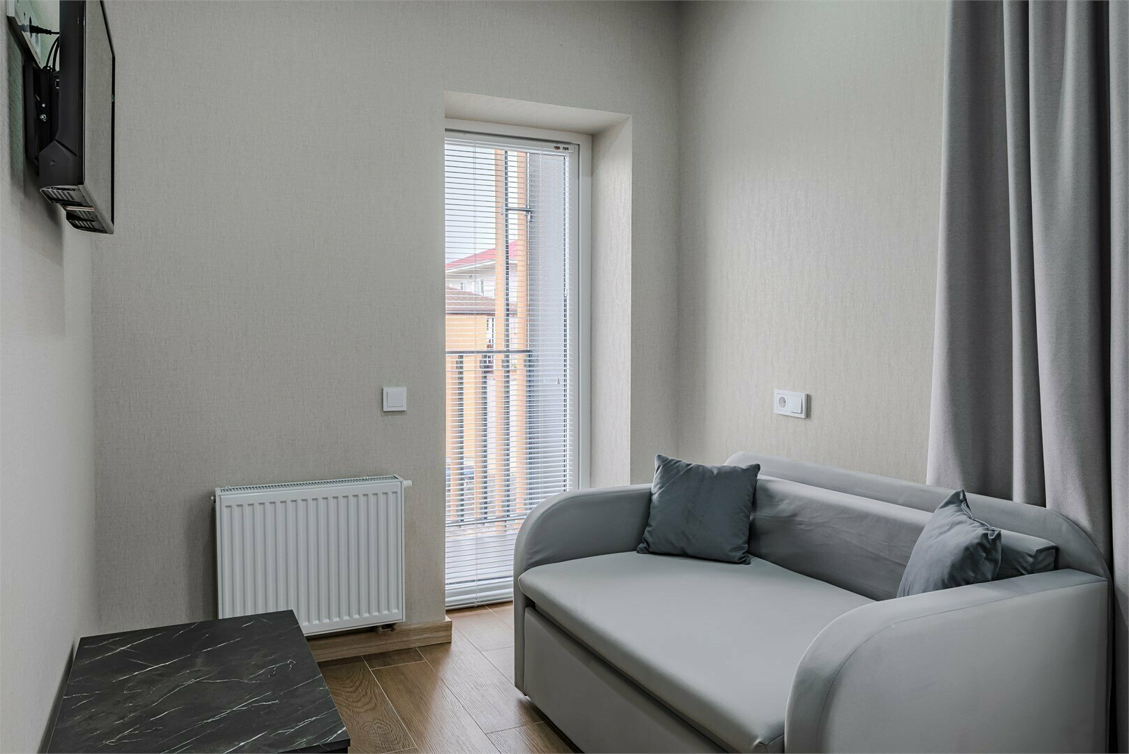 DELUXE С БАЛКОНОМ