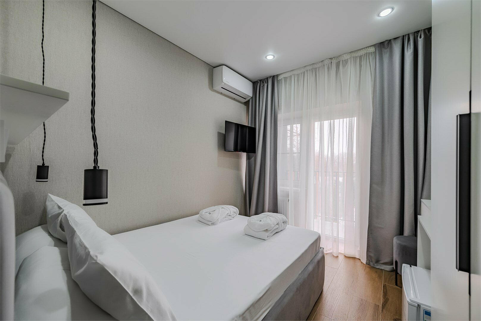 СТАНДАРТ ОДНОМЕСТНЫЙ С БАЛКОНОМ