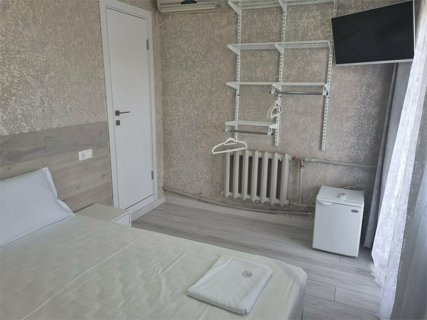 Стандарт с двуспальной кроватью и балконом