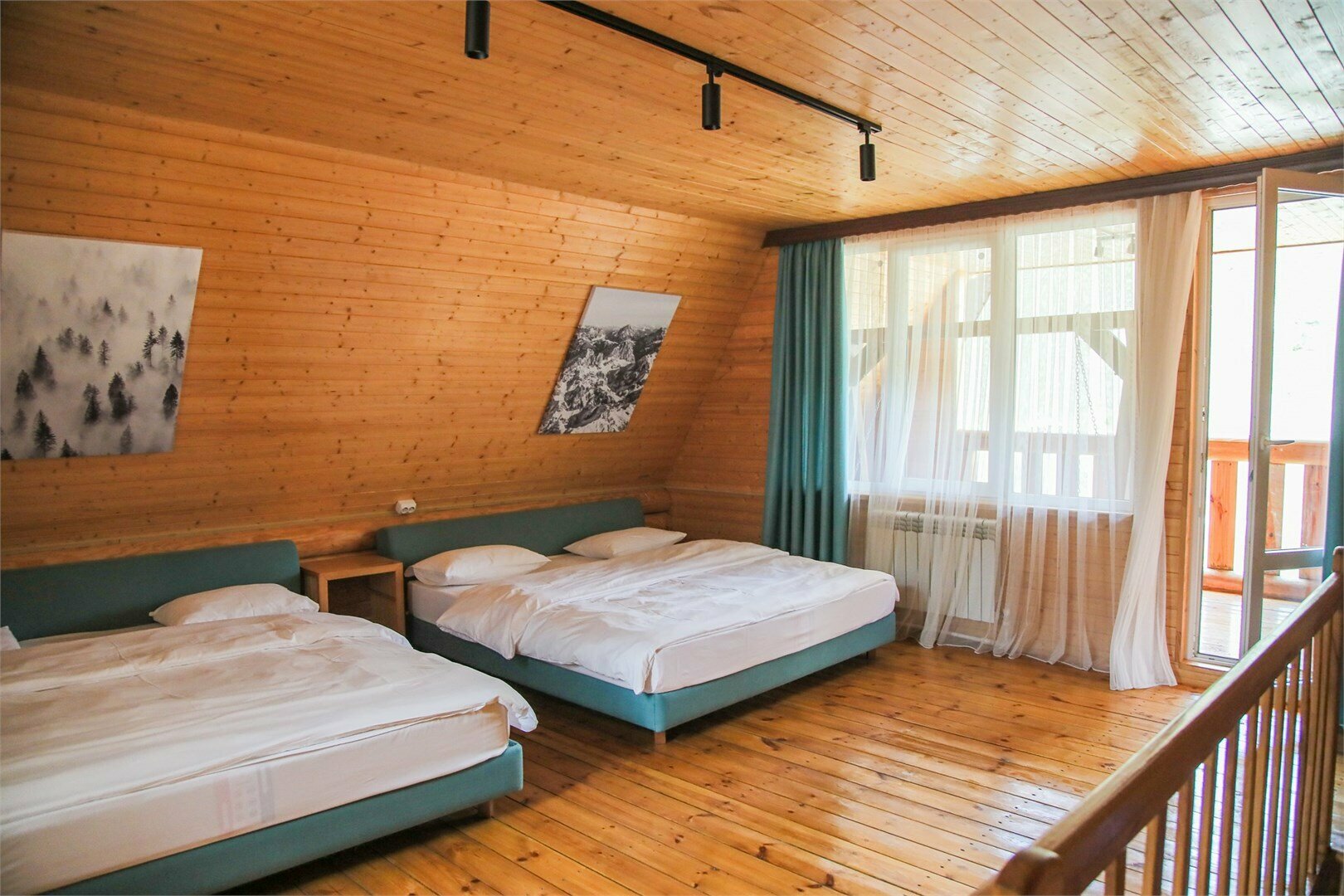 Коттедж с видом на горы