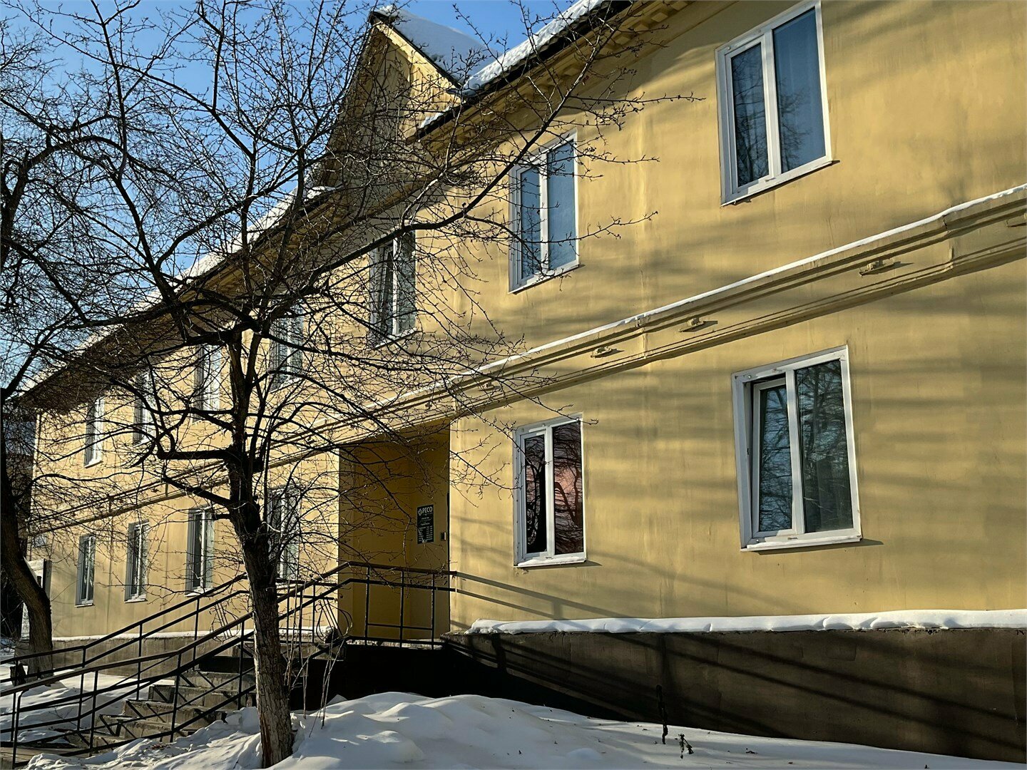 Одноместный эконом с двухспальной кроватью (2-ой корпус)