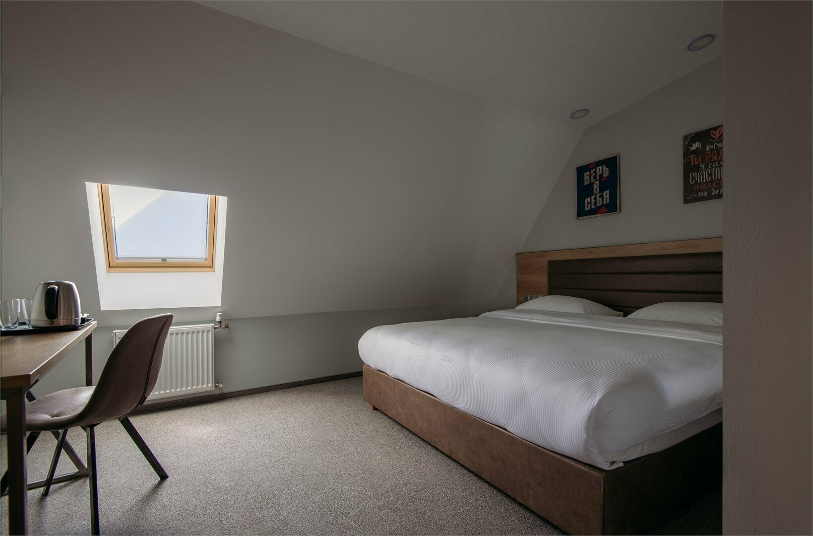 Улучшенный номер с двуспальной кроватью