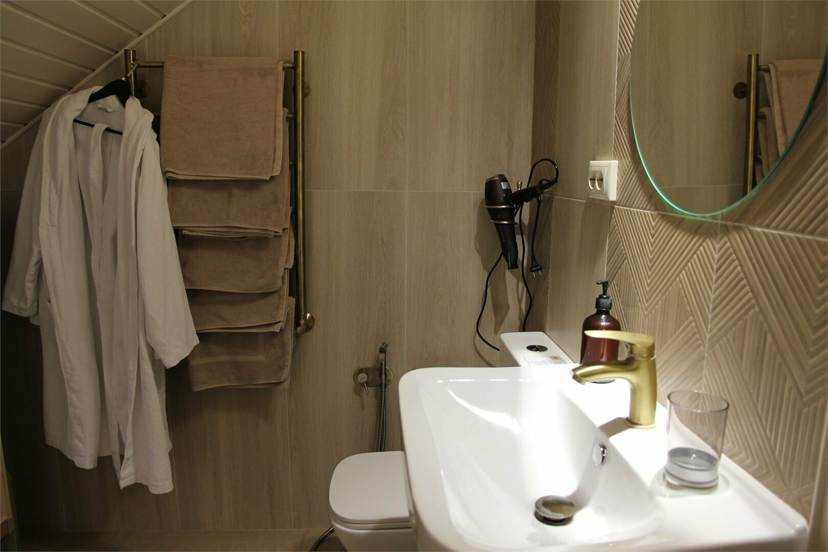 Двухместный мансардный номер 3