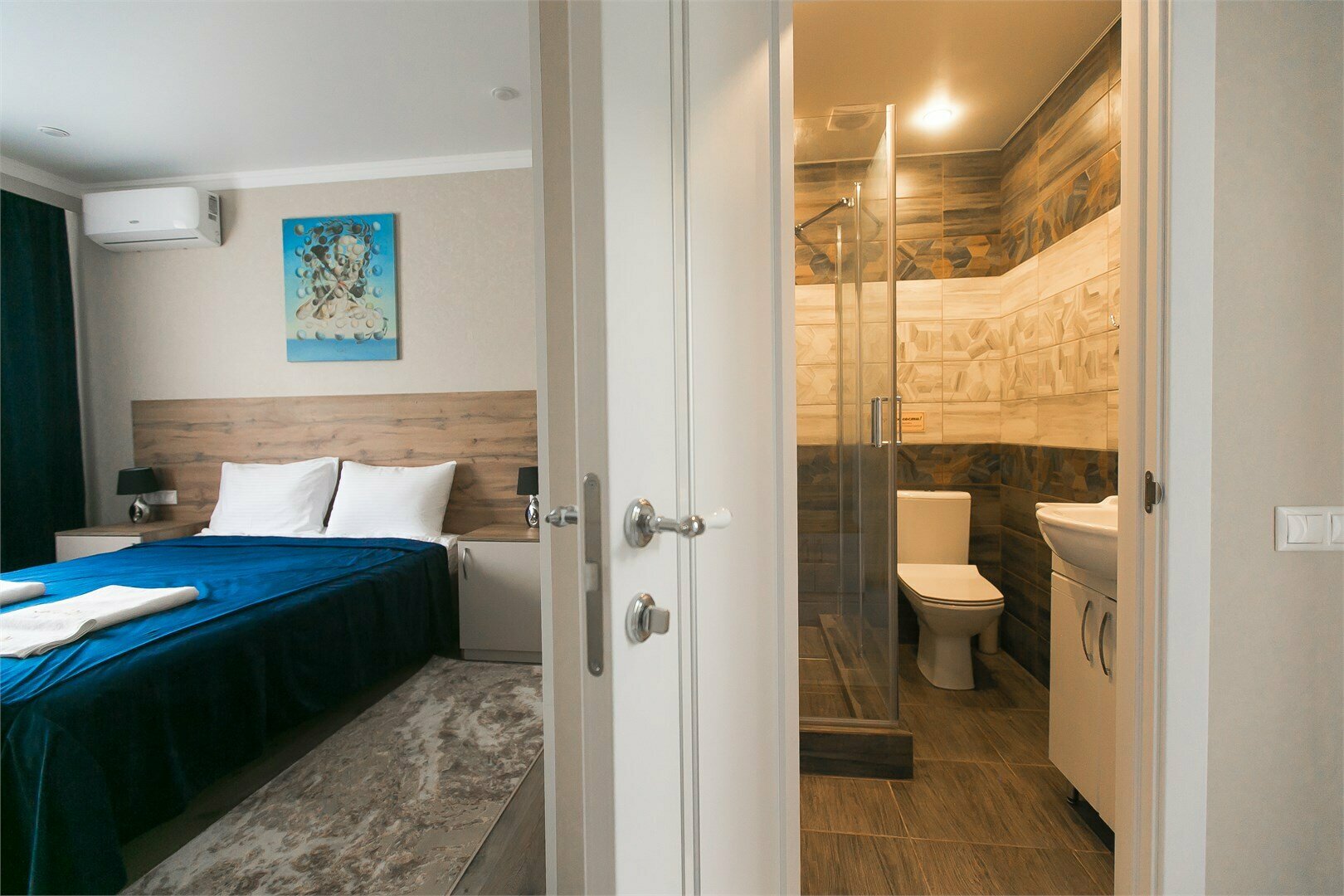 Номер с двуспальной кроватью (Double)