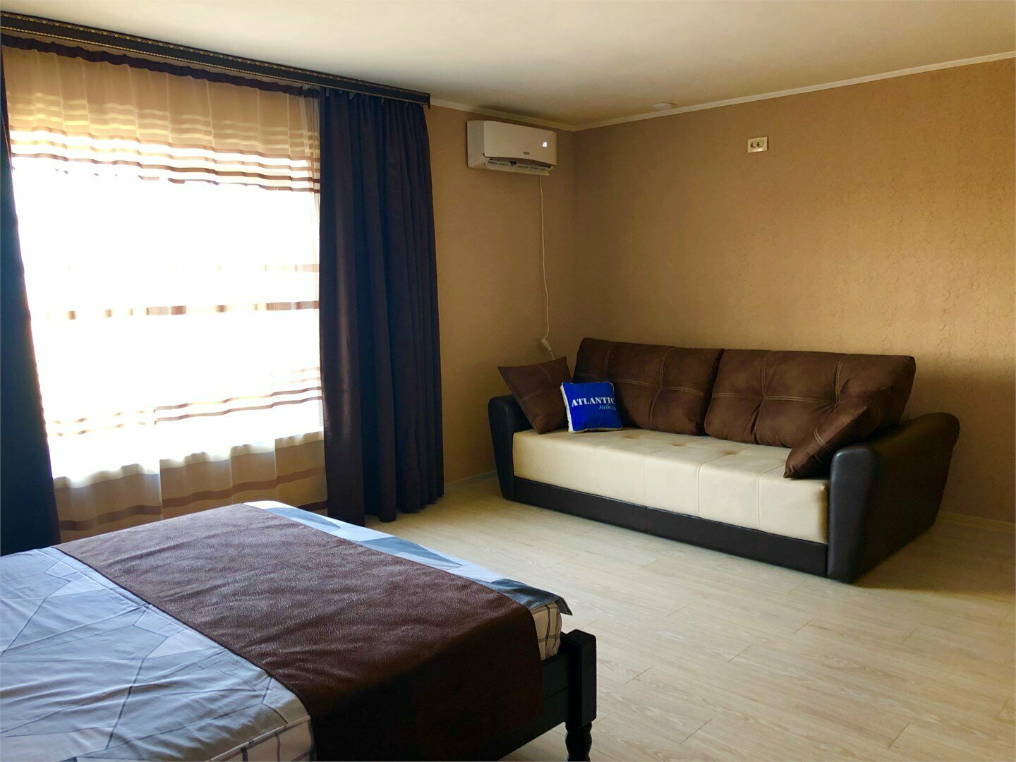 Двухкомнатный "Красный" 2 эт