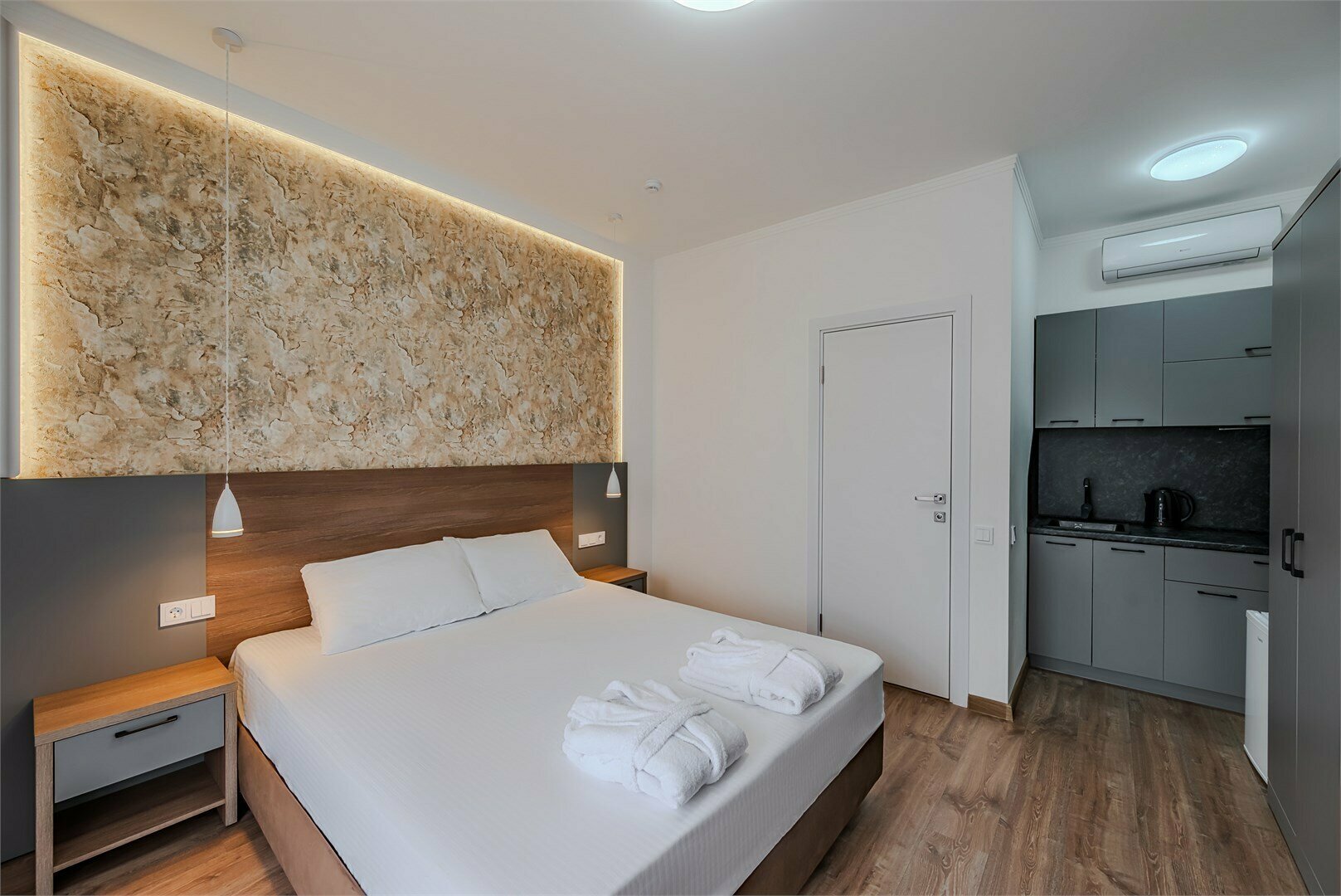 Студия улучшенная