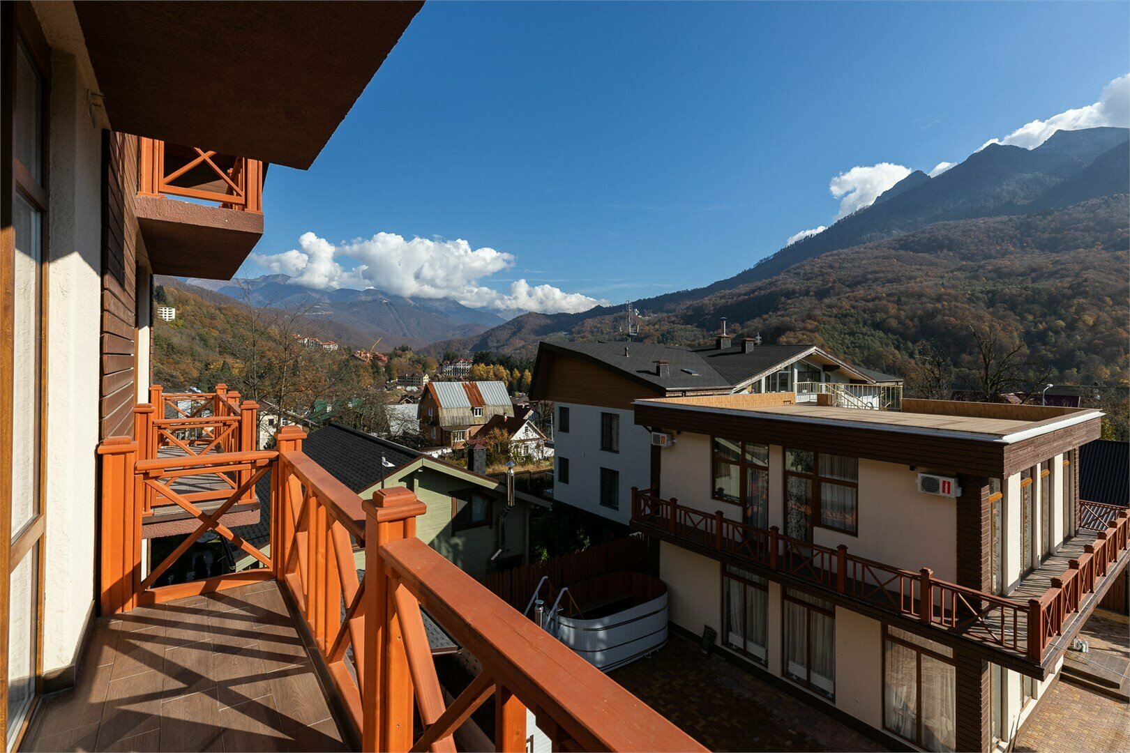 Панорамный семейный люкс с балконом