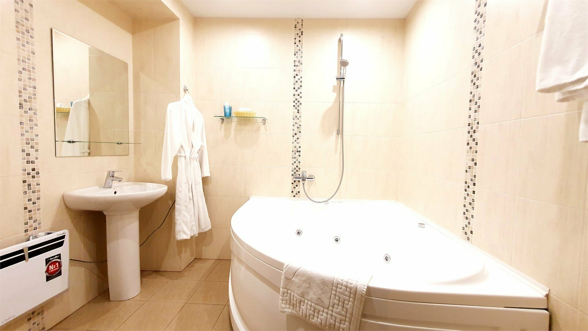 Полулюкс Комфорт