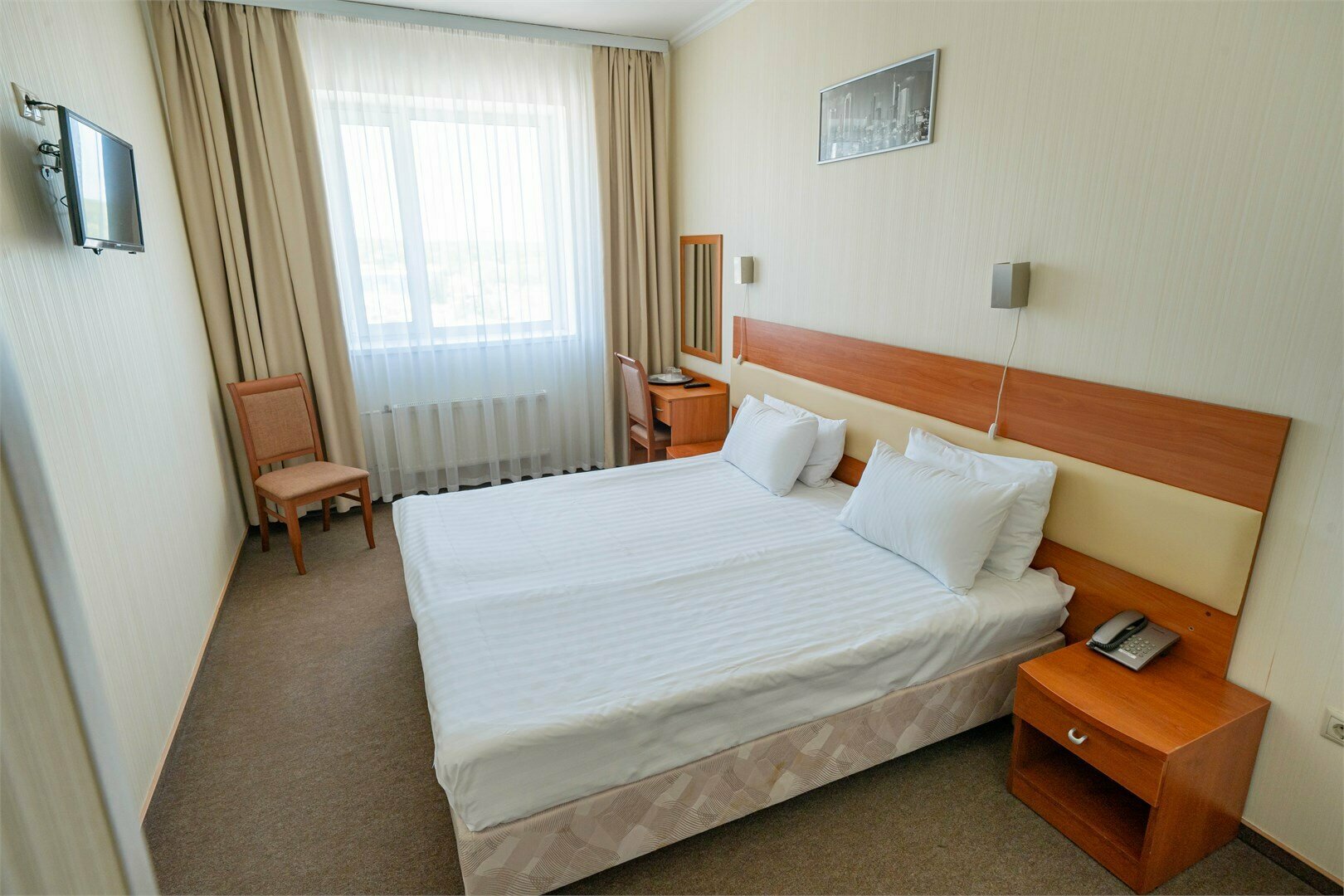 Стандарт с двуспальной кроватью