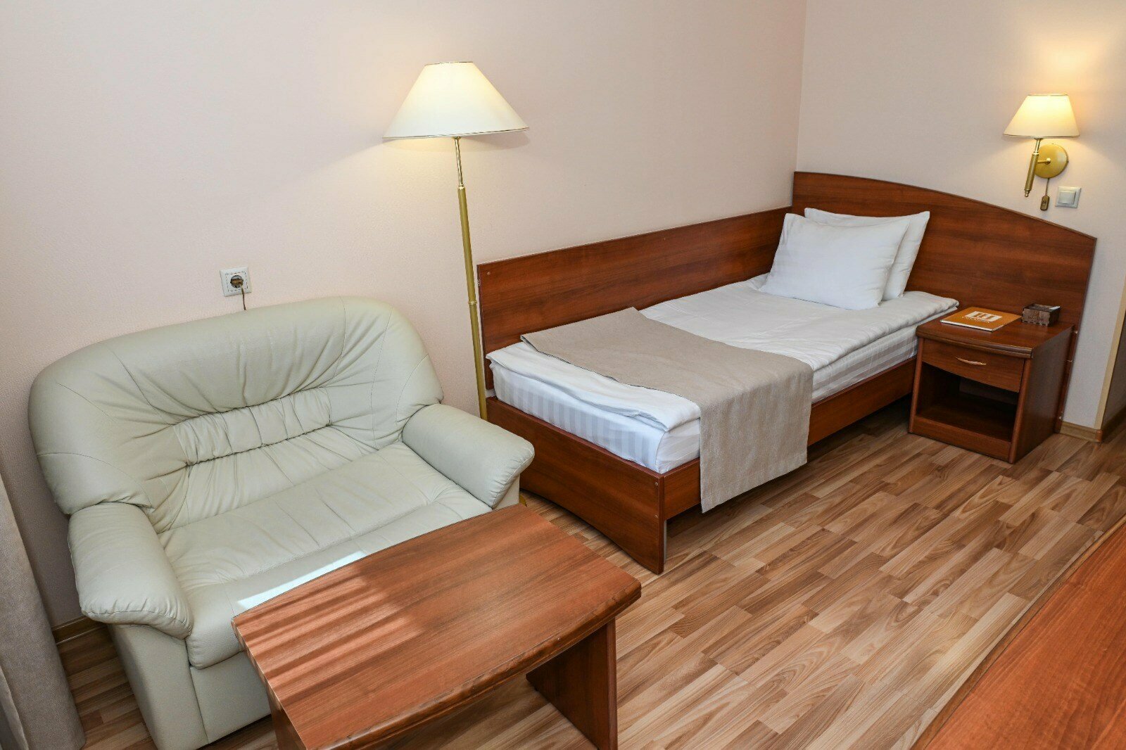 Улучшенный одноместный номер