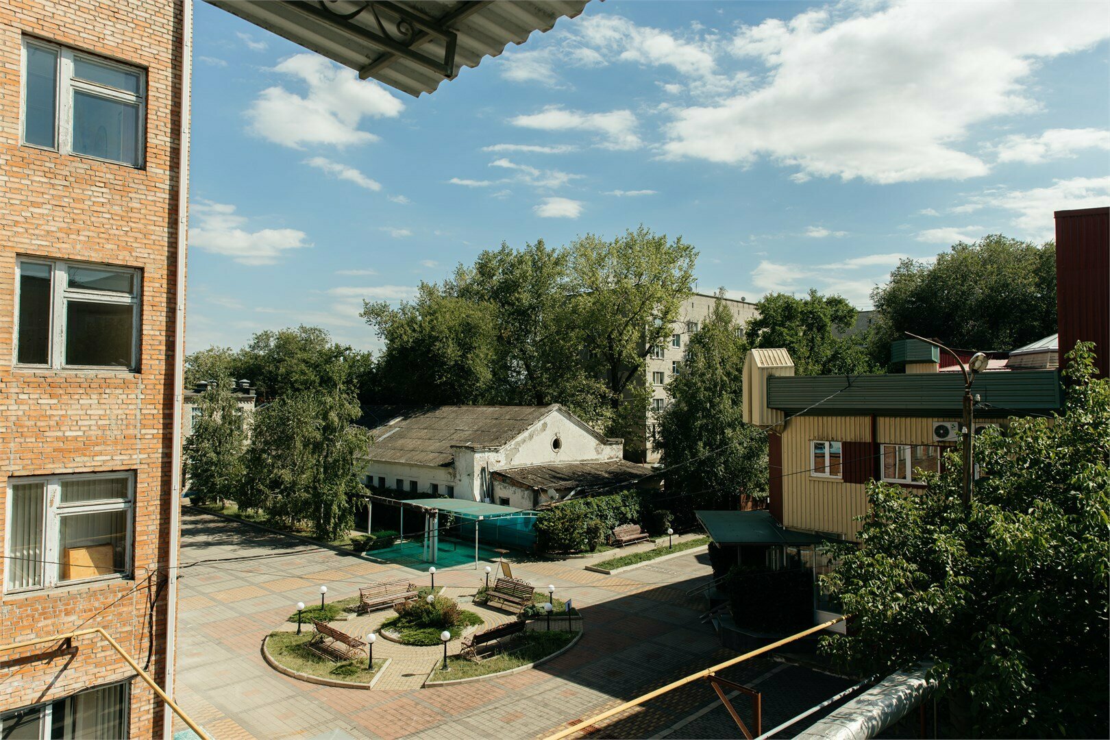 4х местный номер с 2-спальной кроватью+диван раскладной