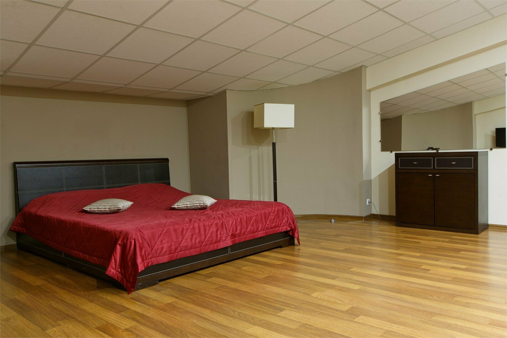 Люкс с кроватью "king-size"