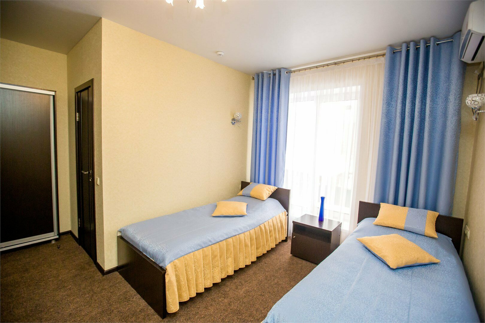 Стандарт 2-х местный (две раздельные односпальные кровати) TWIN 2-этаж