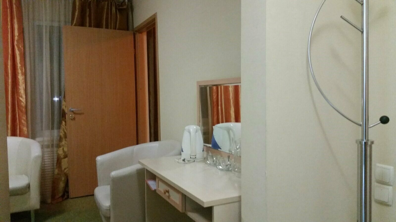 «Эксперт» и «Турист»