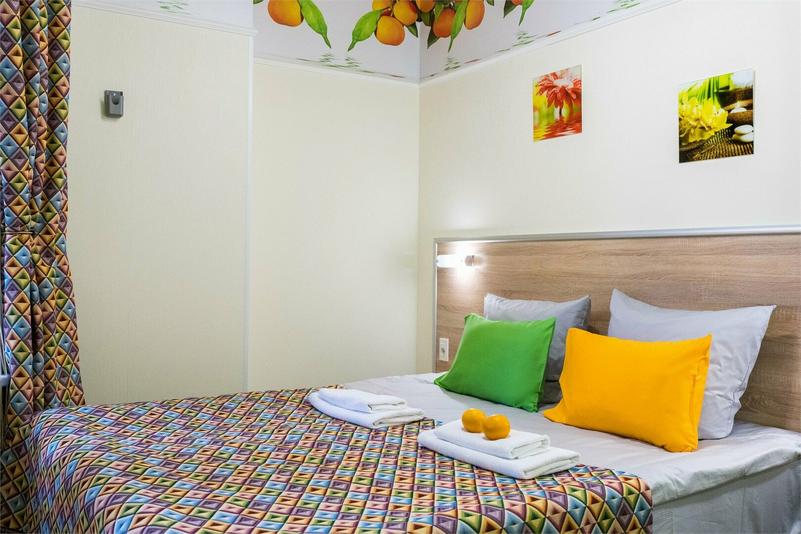 Двухместный номер с 1 кроватью и общей ванной комнатой