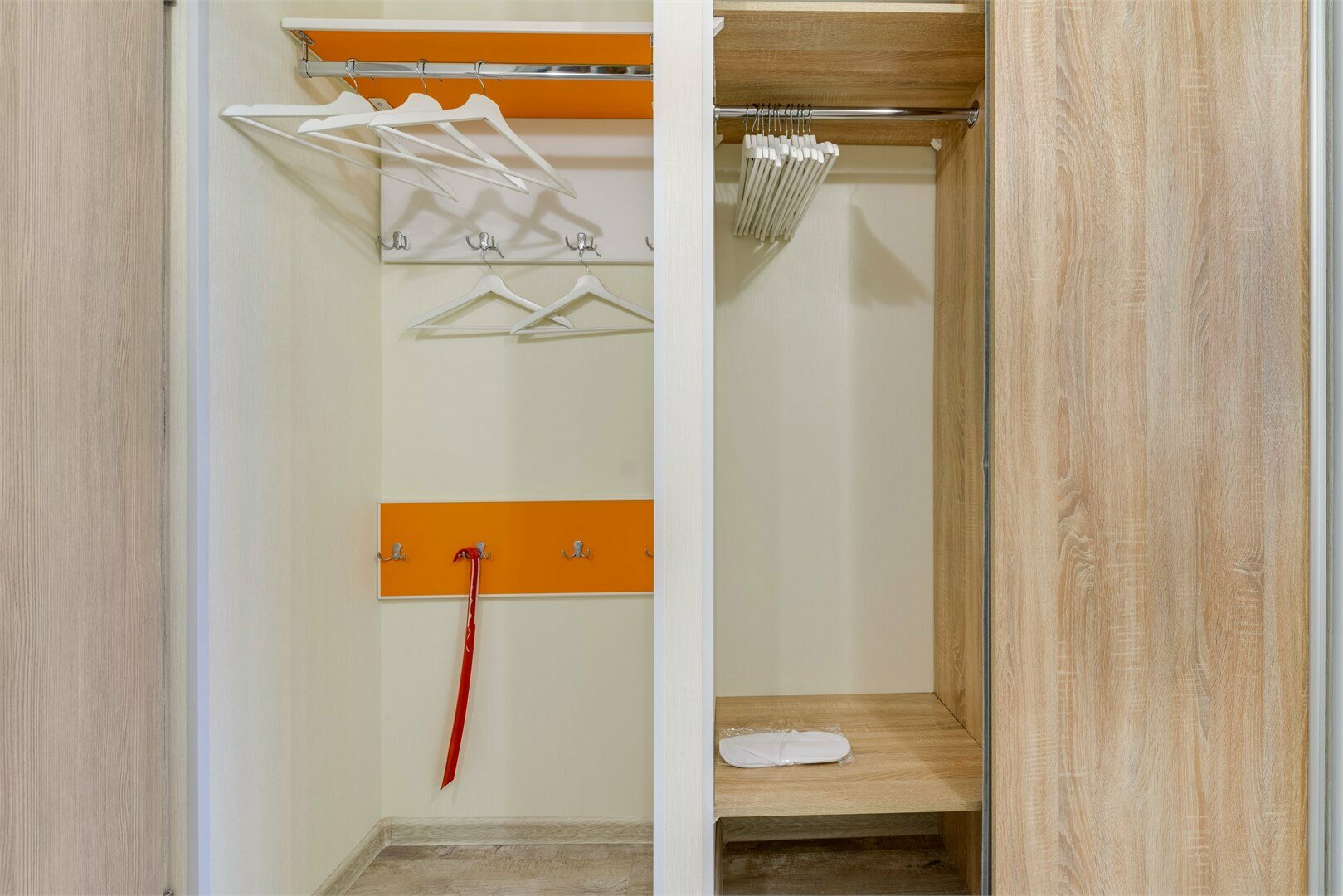 Двухместный номер с 1 кроватью и общей ванной комнатой