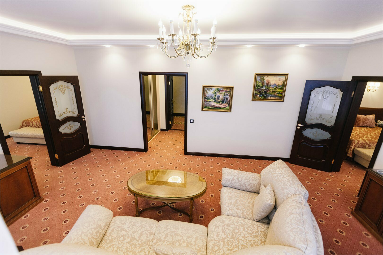 Люкс с 2 спальнями