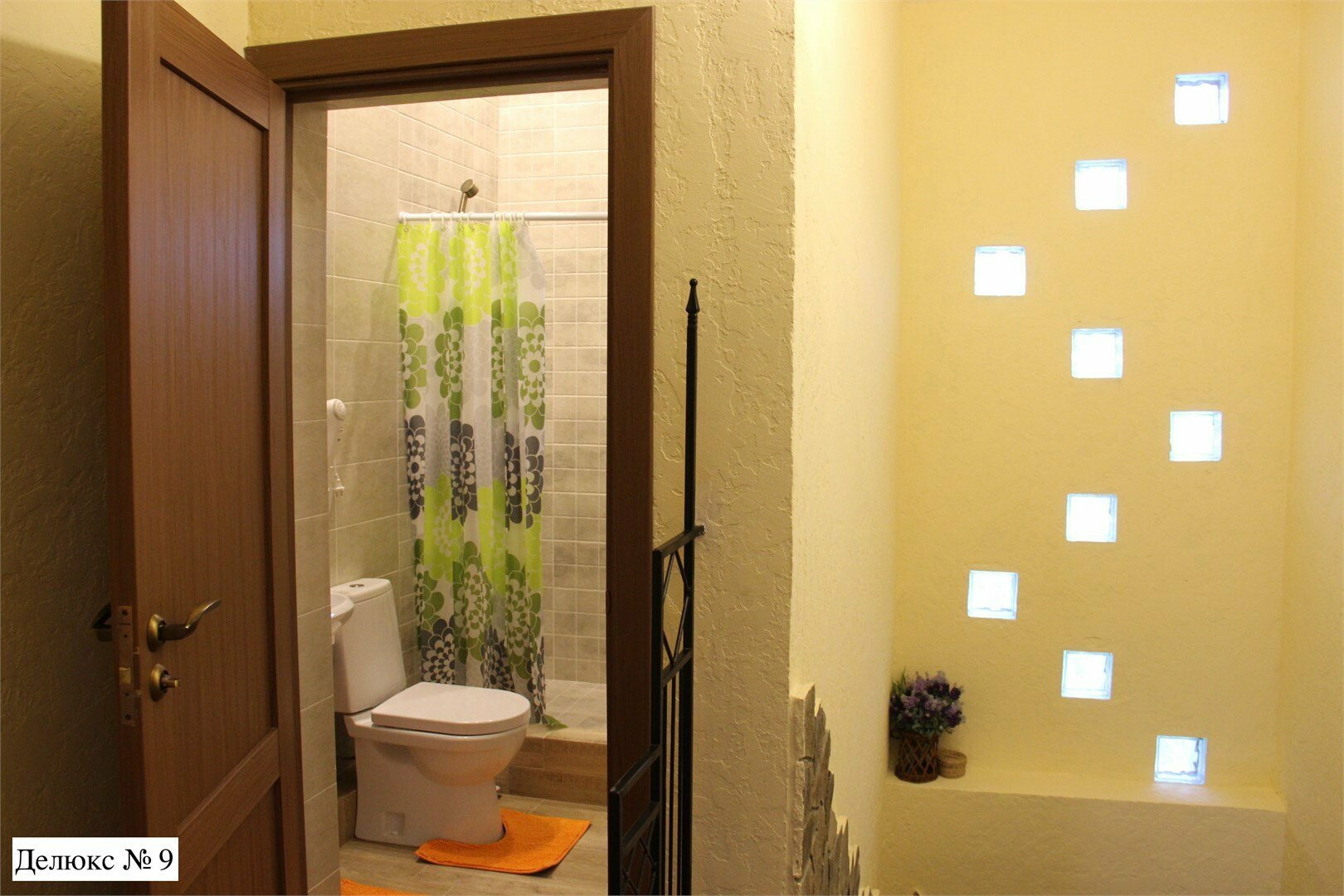 Четырехместный номер с балконом