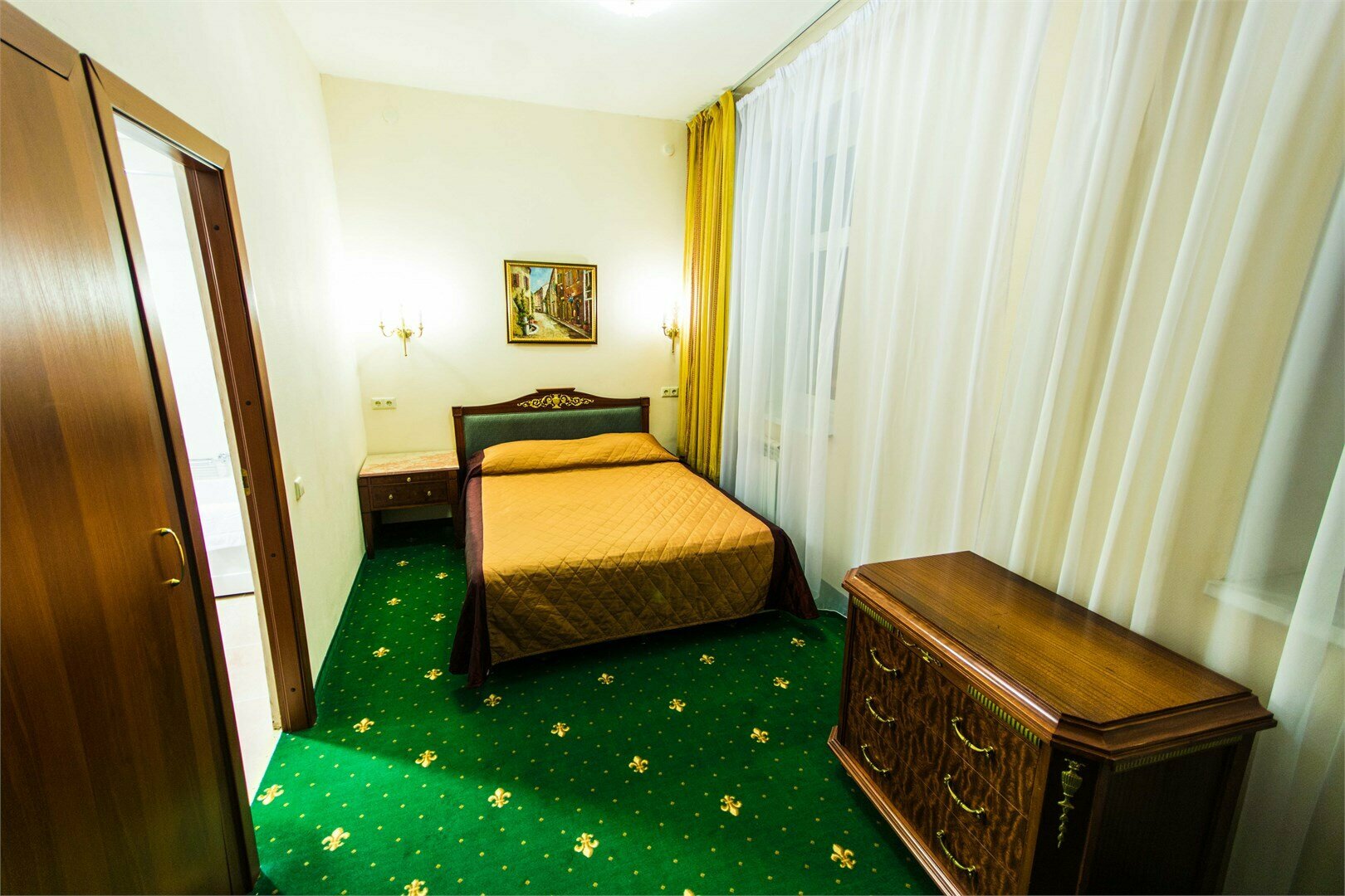 Сюит 1(Представительский семейный номер)