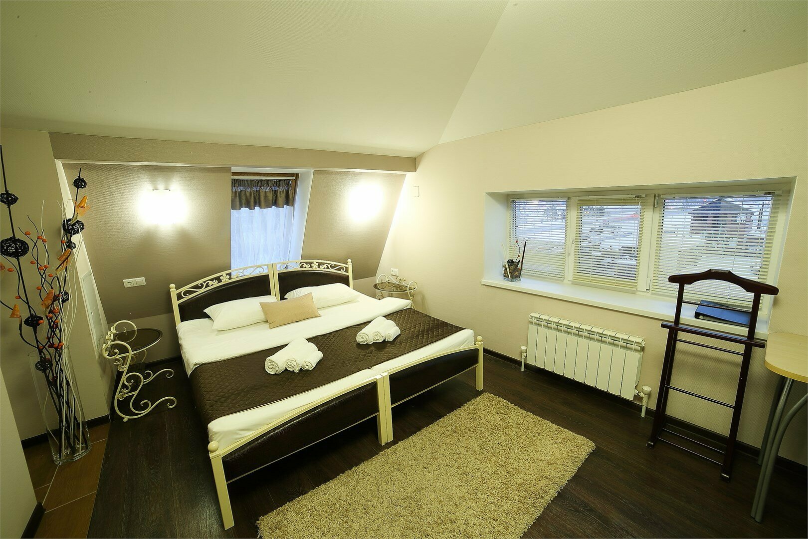 стандартный двухместный номер с двумя раздельными кроватями