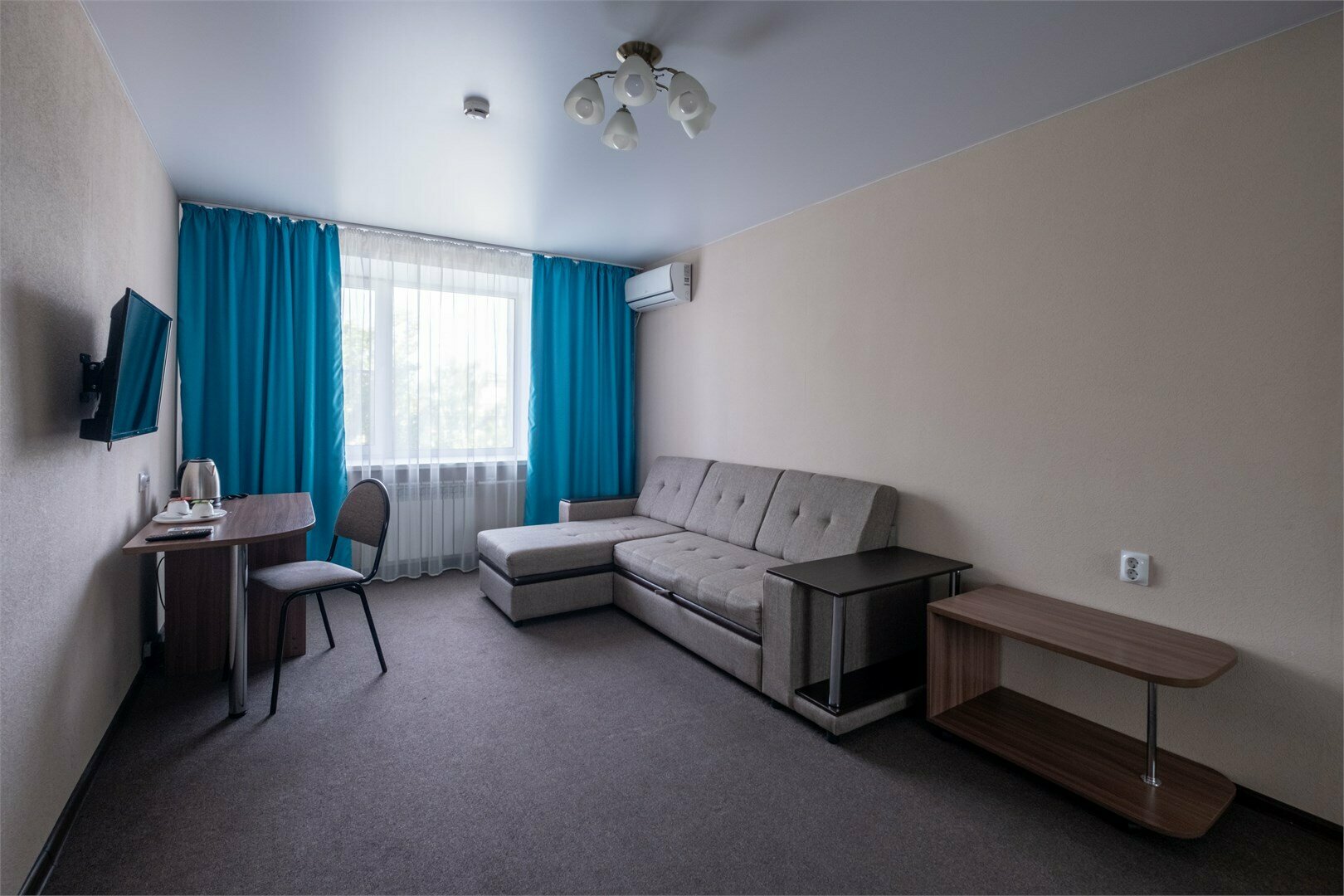 "Джуниор Сюит" Семейный