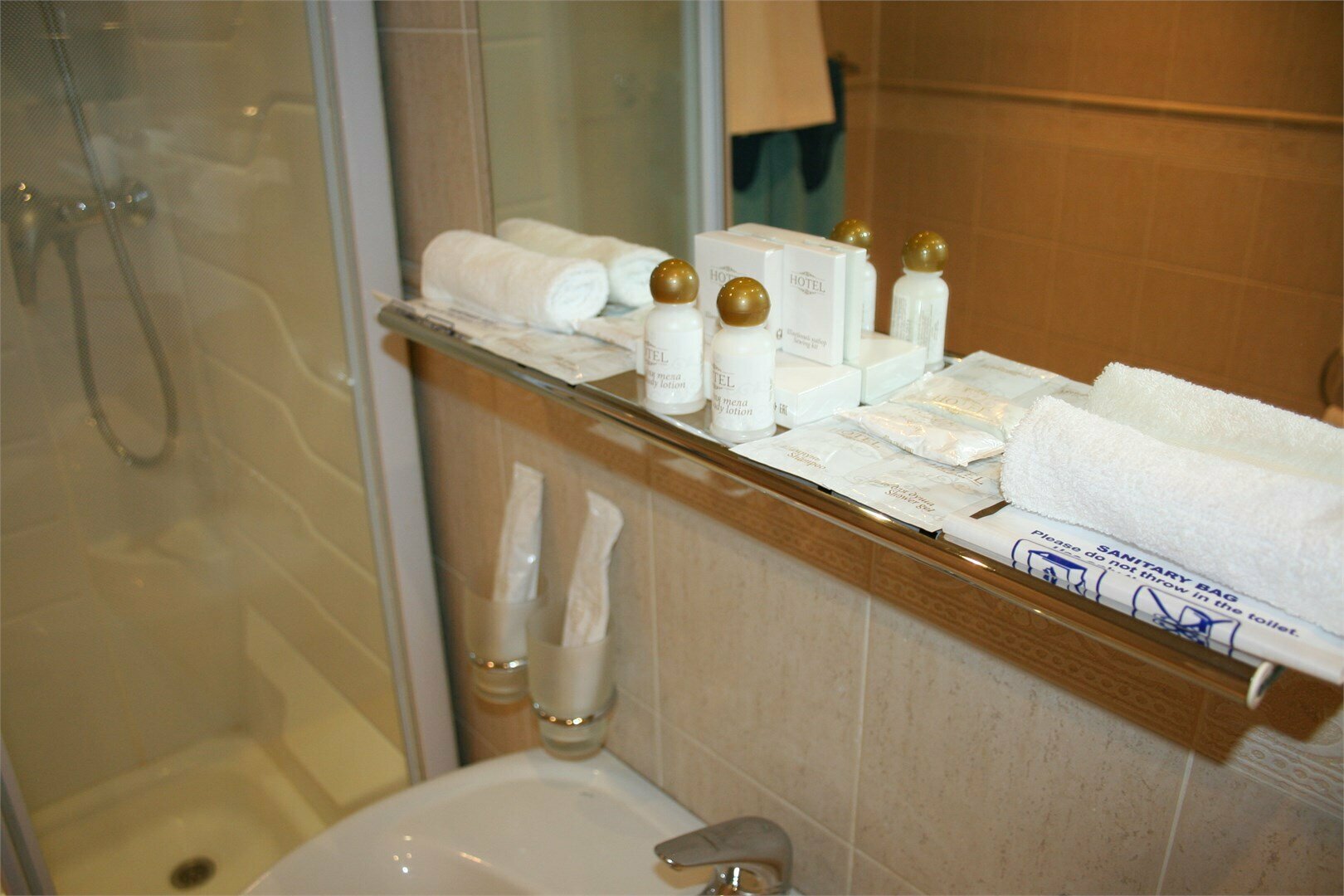 Семейный номер с видом на сад