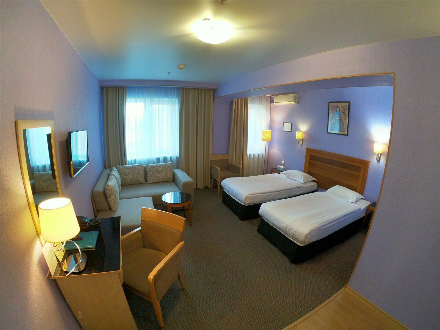 Джуниор Сюит Семейный