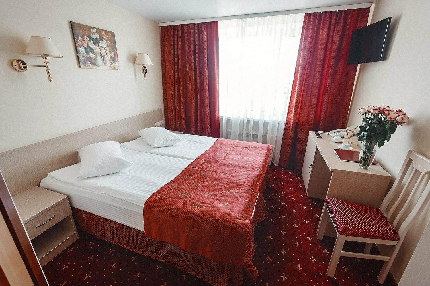 Первая категория "Стандарт"(две кровати соединенные топпером)