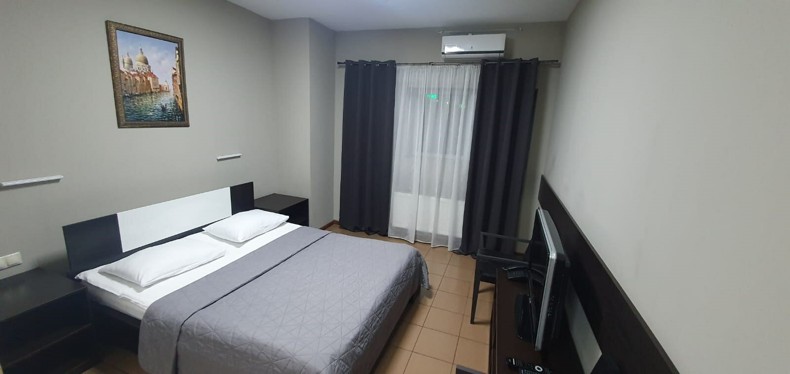 "Стандарт Плюс" с двуспальной кроватью