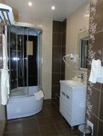 Комфортный одноместный номер с двухспальной кроватью в Домашний очаг