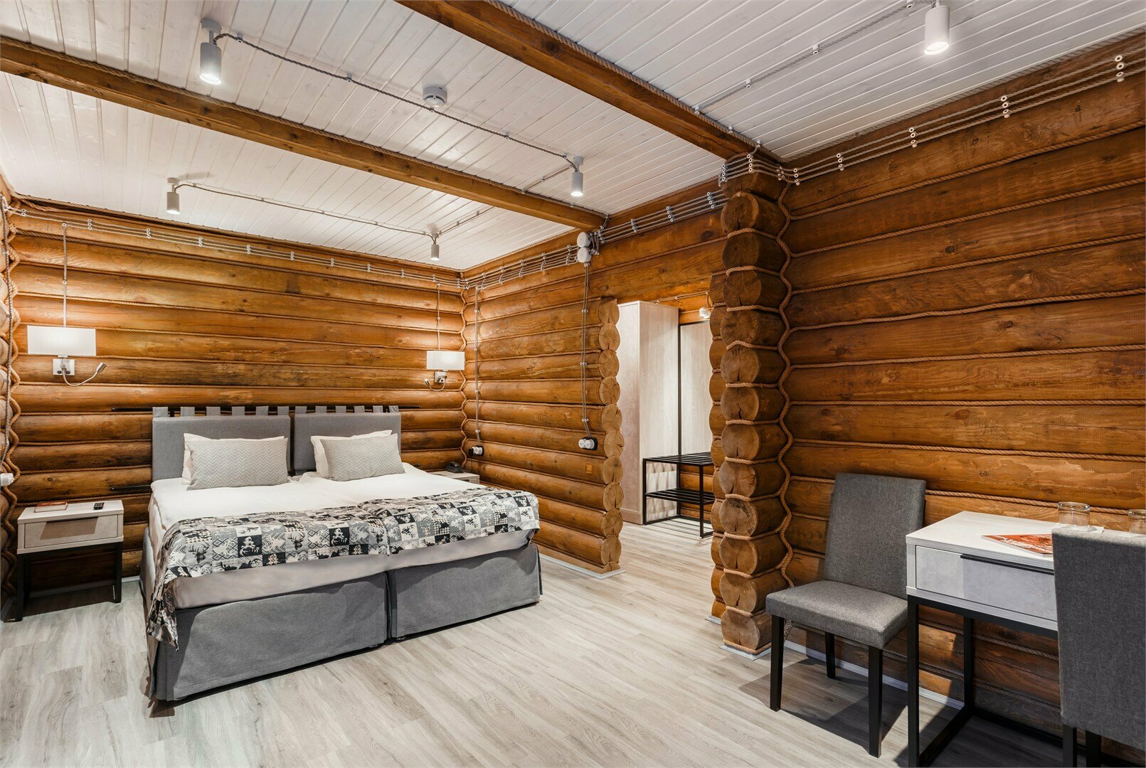 Комфорт "FOLK" с  балконом