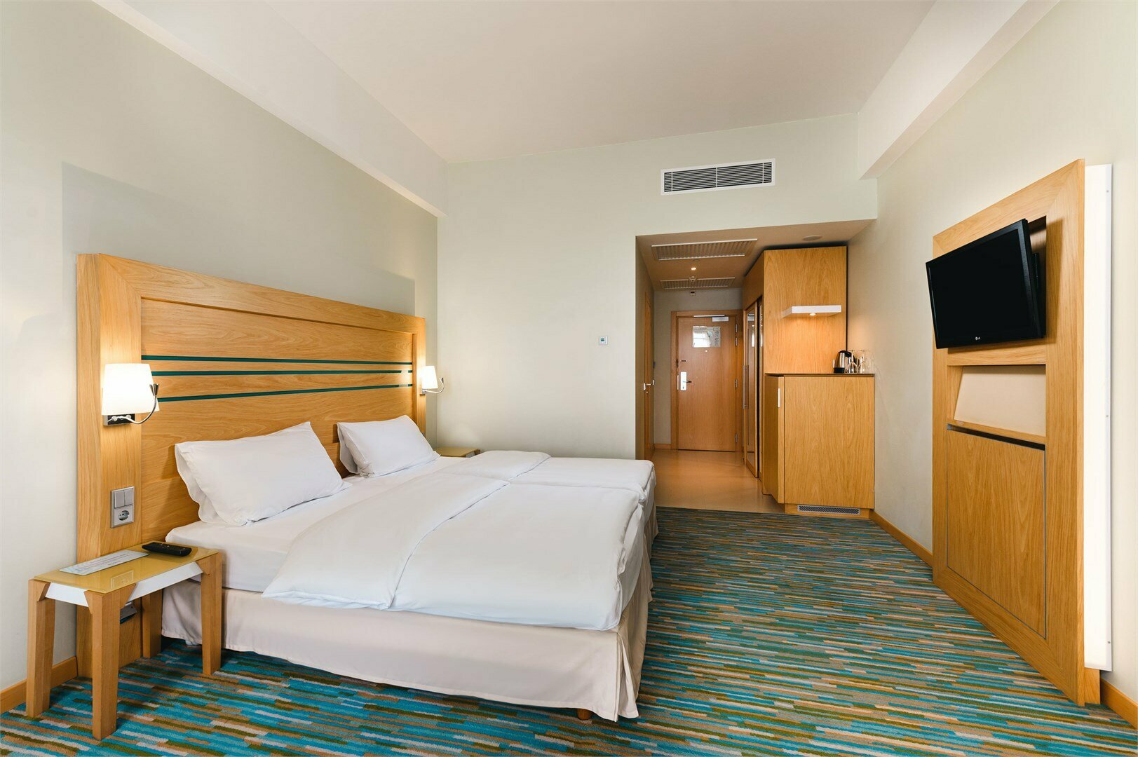 Улучшенный Модерн с видом на море 5*