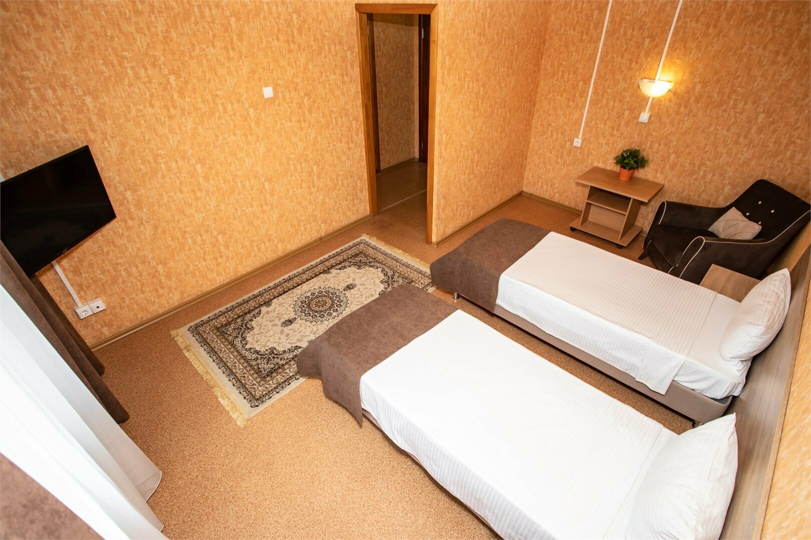 Двухместный номер с 2 отдельными кроватями и ванной