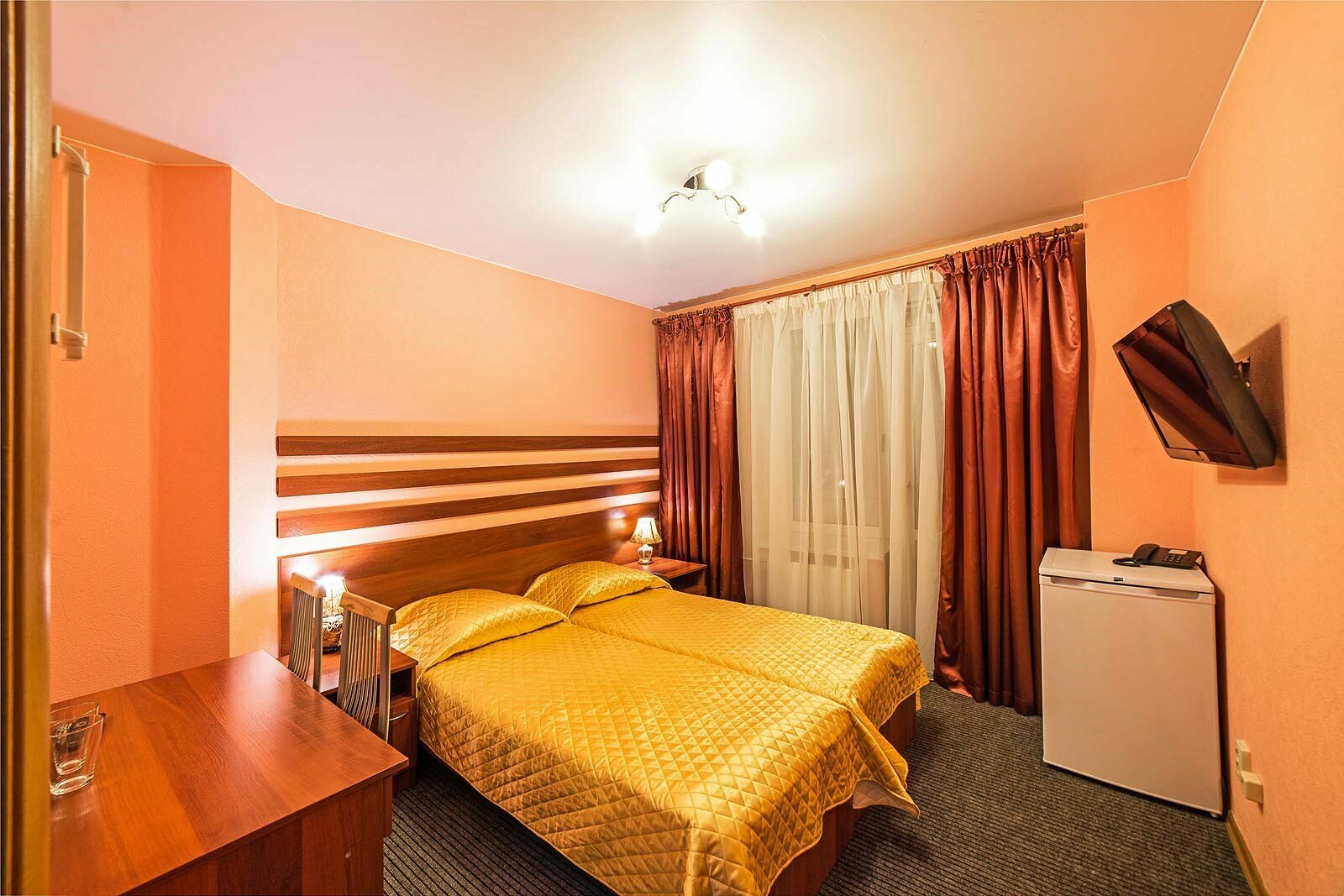 Двухкомнатный четырехместный номер