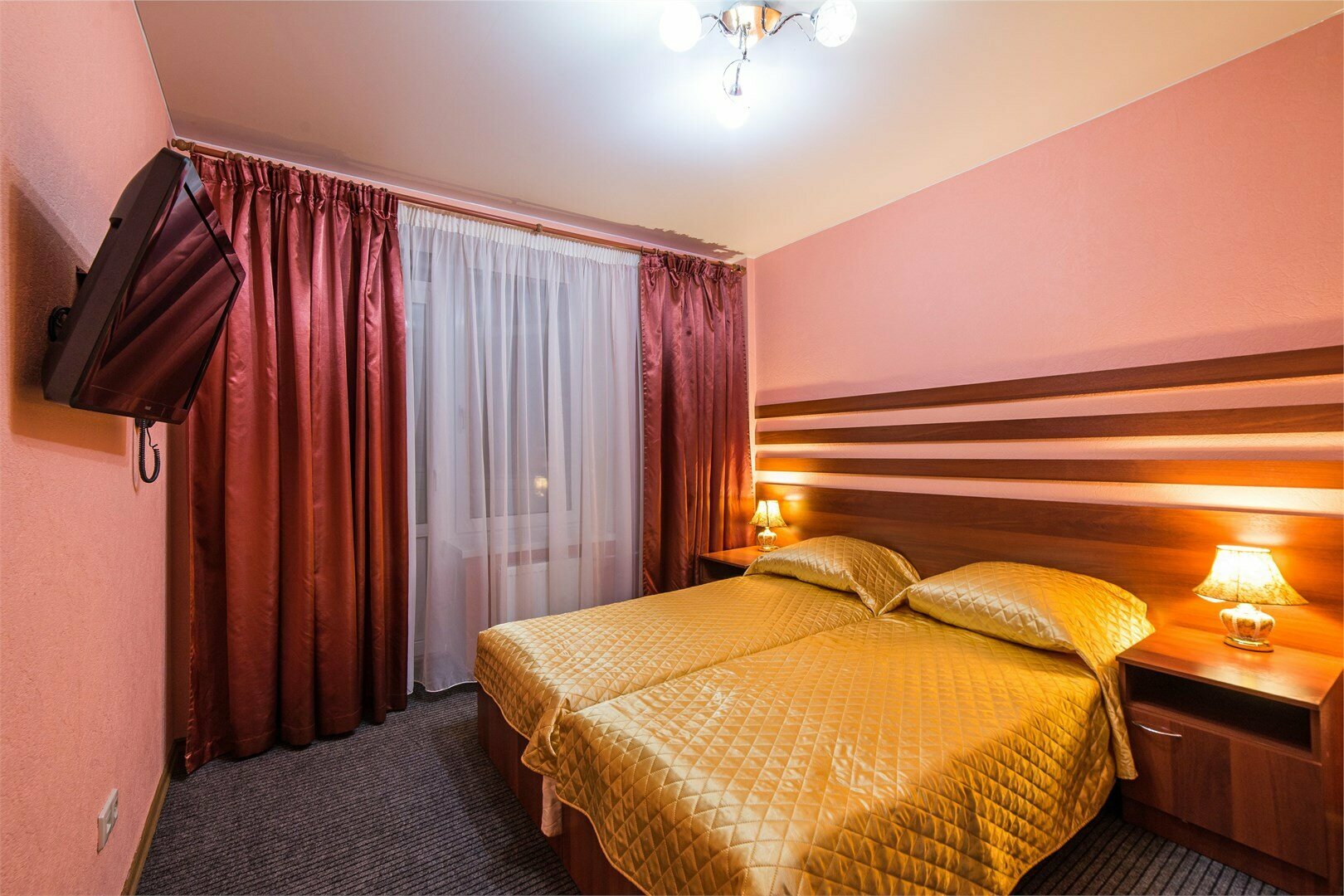 Двухкомнатный четырехместный номер