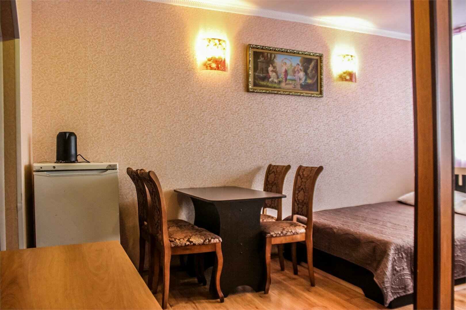 КОМФОРТ с двумя двуспальными кроватями DBL / DBL