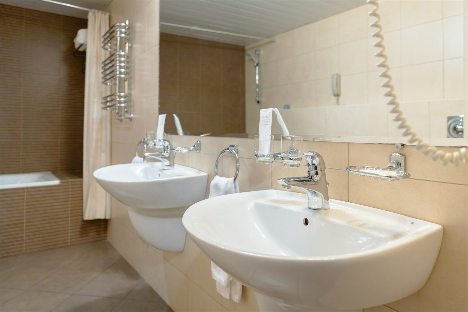 Полулюкс с раздельными кроватями