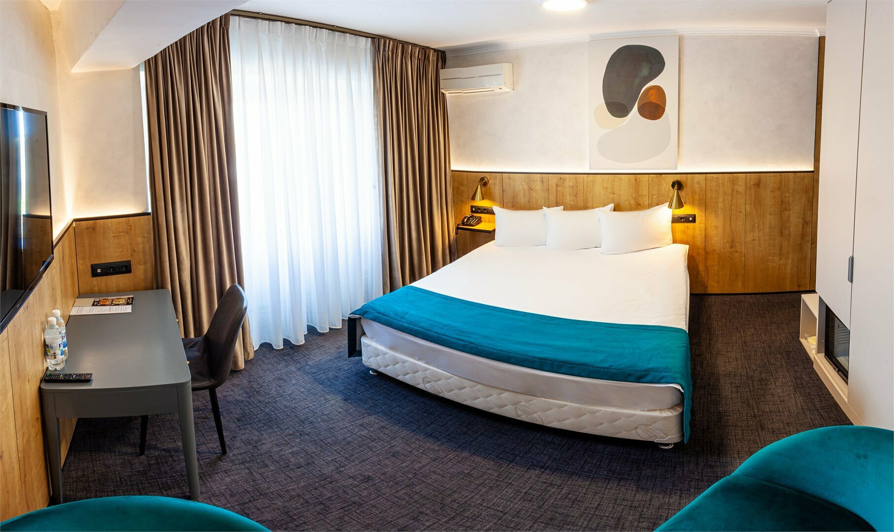 Стандартный номер с кроватью размера «king-size»