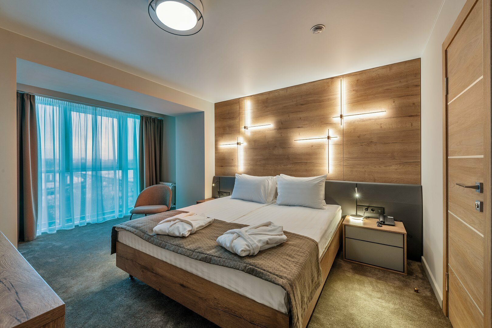 Бизнес-люкс