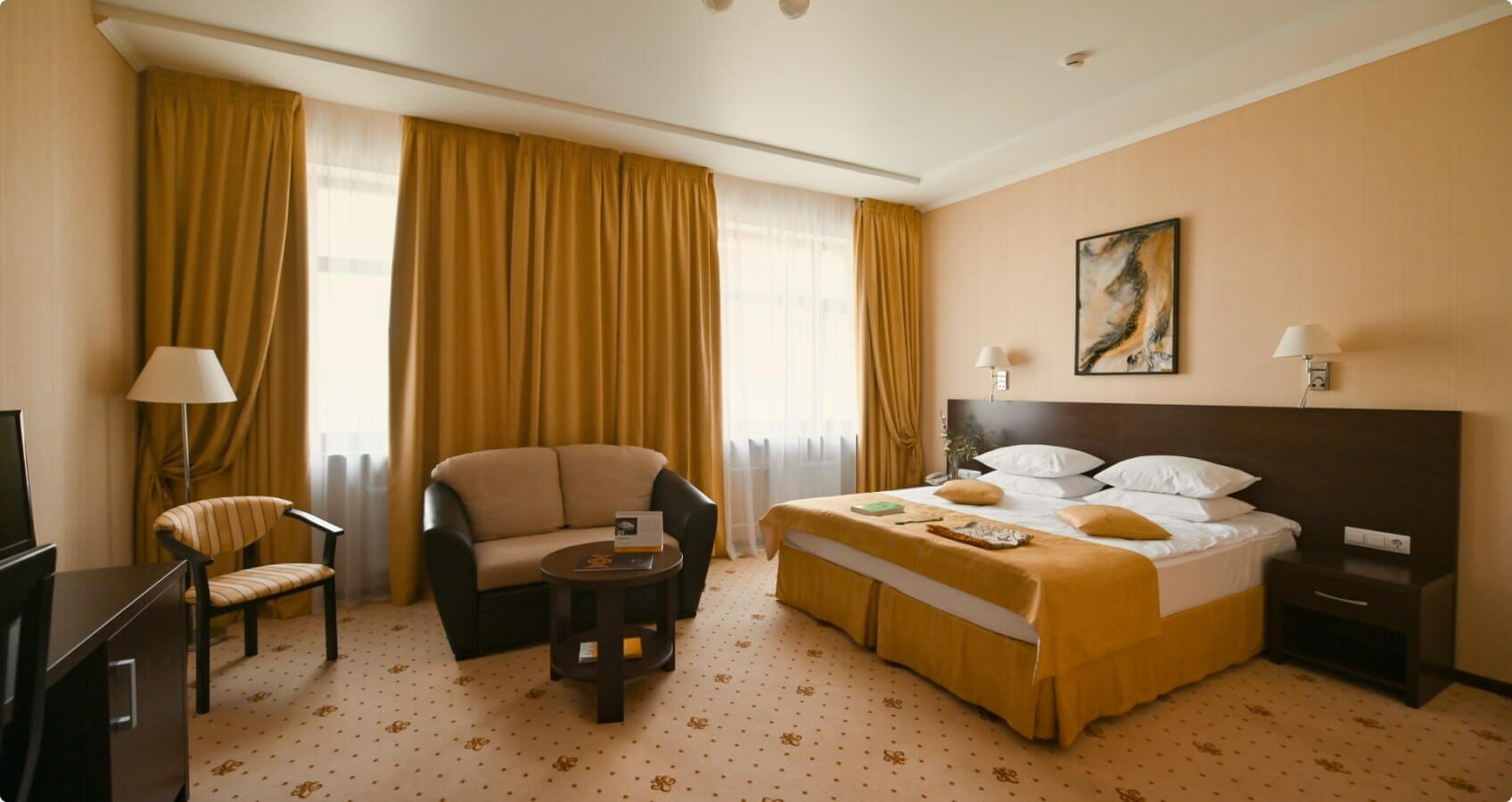 Джуниор Сьют